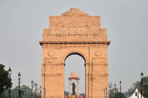 Delhi to Greater Noida Distance: Best Routes & Travel Guide